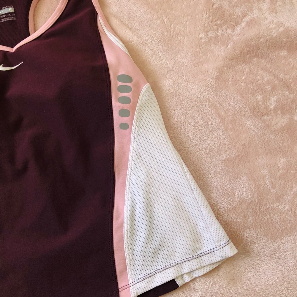 Nike Fit Dry Tank Top - Picture 6 of 9